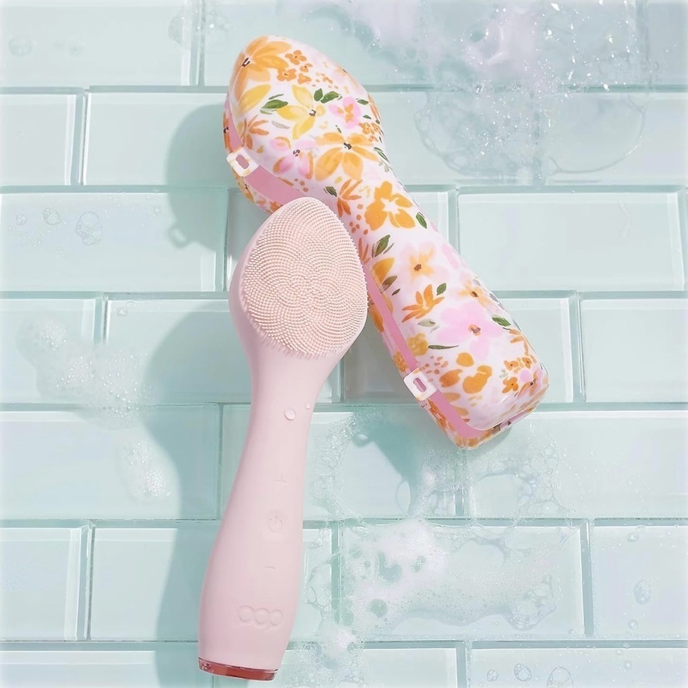Pop Sonic NIB Spade Facial Cleansing Device Silicone Pore Cleaning Tool w/Case - Picture 2 of 8